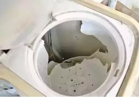 揭秘洗衣机洗羽绒服爆炸根源