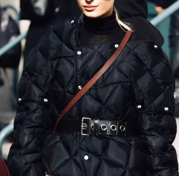 不用去干洗店了，这里有冬天各类的清洗保养手册(图9)