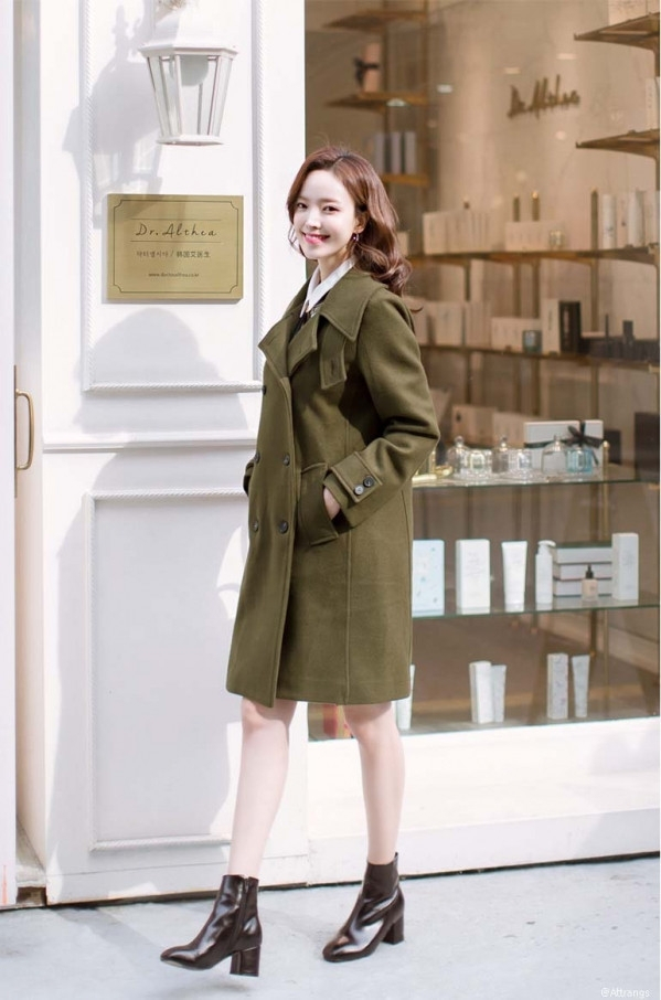 秋冬毛呢大衣 穿上就很美，简单又大方(图5)